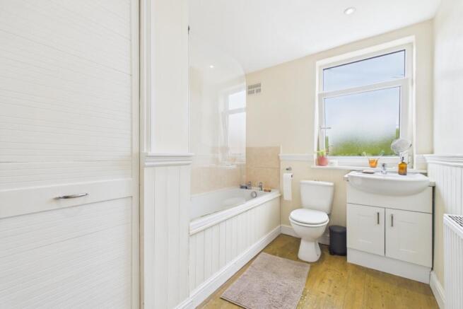 2 bed Terraced for sale Image 11