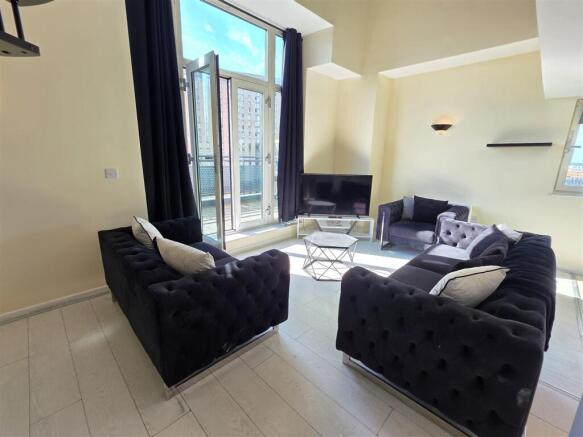 Lounge/Terrace