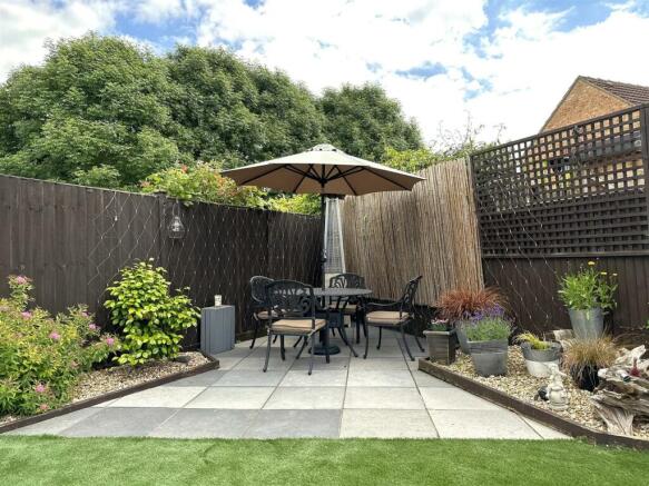Paved Seating Area 109
