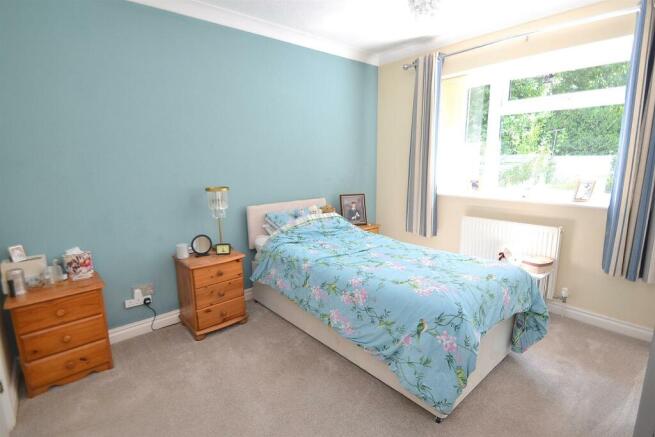 9BIRCHBED1.JPG