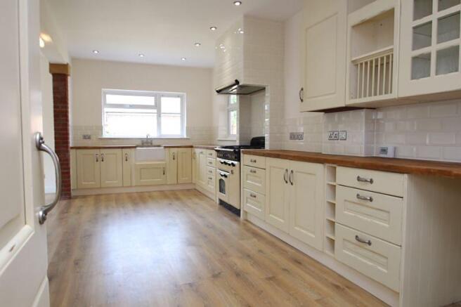 Kitchen/Breakfast Ro