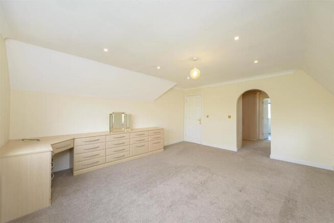 10WestwoodClose_050.jpg