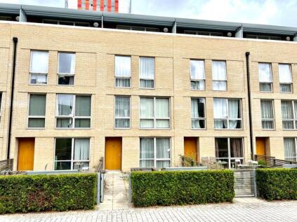 1 Silvertown Square, London, Greater London, E16