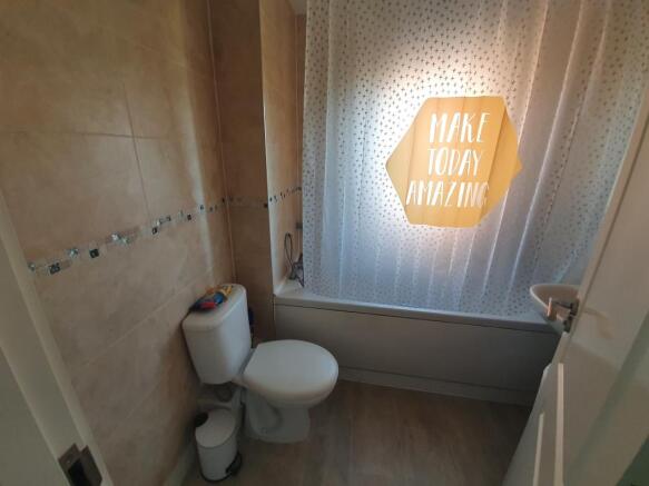 Main Bathroom