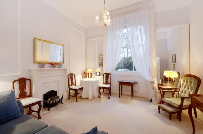 73b-warwick-square-1