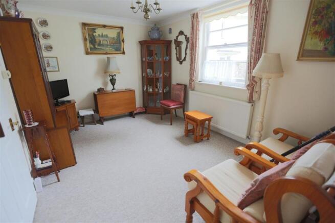 Living Room.JPG