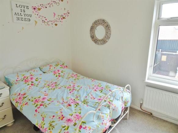 Bedroom No.1 Second Picture