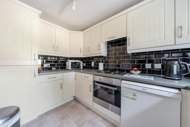 1319520-13-686794...