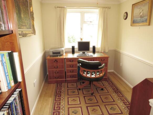 Photo 6