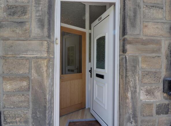 2 bed Terraced for sale Image 2