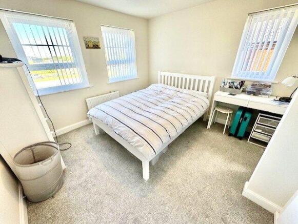 4 bed Detached for sale Image 5