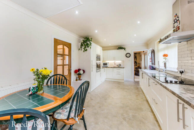 Badger Road, Tytherington, Cheshire, SK10 photo 4