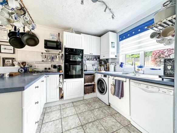 Photo 9