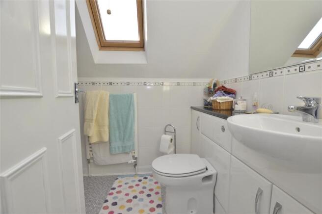 Bathroom Upstairs
