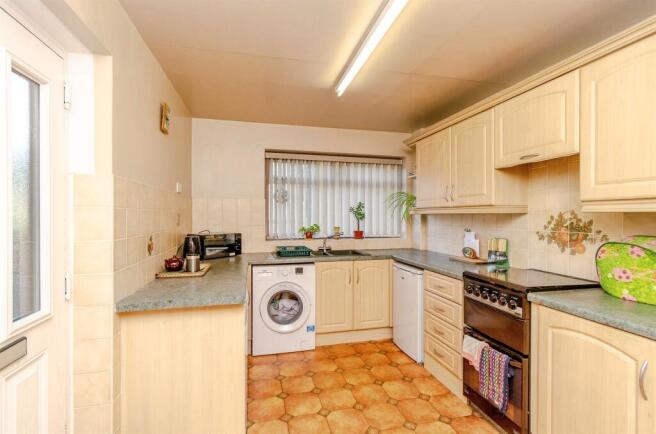 Wolverhampton Street, Willenhall photo 4