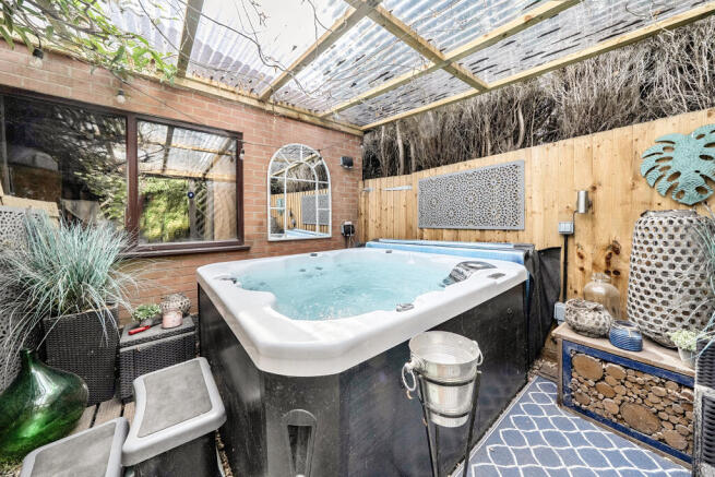 Hot tub