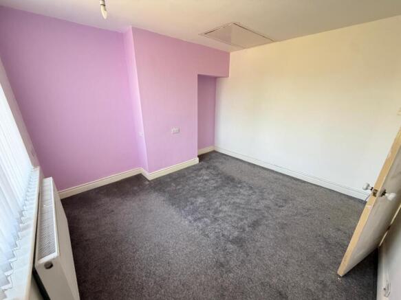 3 bed Semi-Detached for sale Image 12