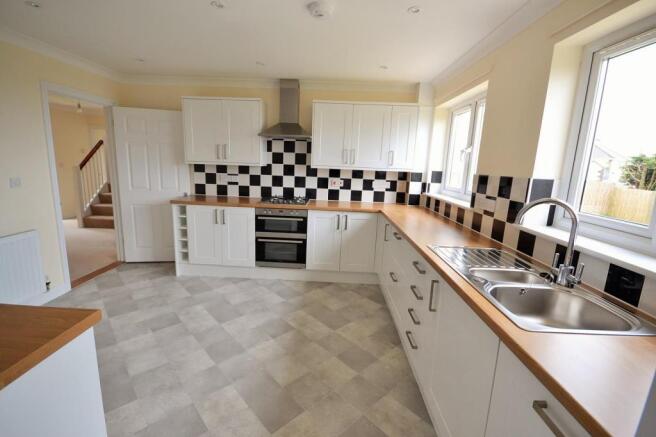 Kitchen/Breakfast Rm