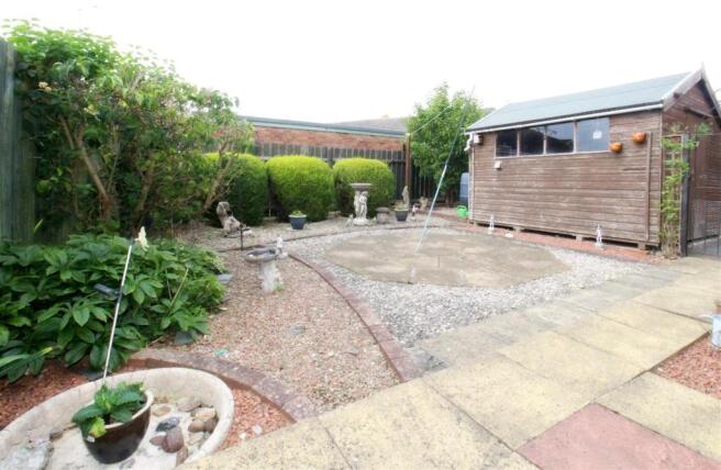 3208_Bracken Road.jp