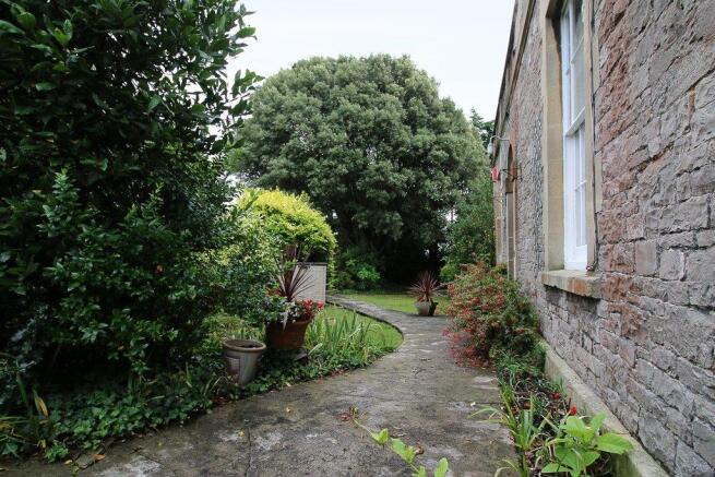 Photo 25
