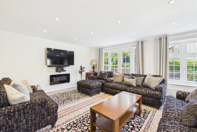 3 bed Detached for sale Image 8