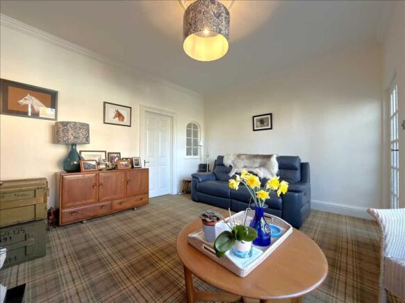 2 bed House for sale Image 4
