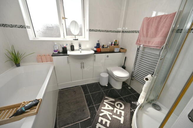 3 bed Semi-Detached for sale Image 10