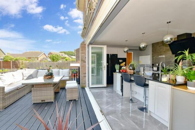 External Lifestyle Photograph