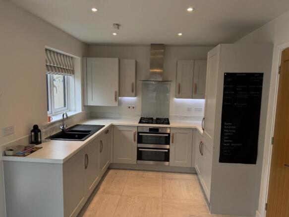 Kitchen / Dining Room