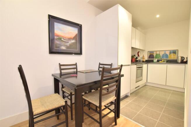Diner / Kitchen