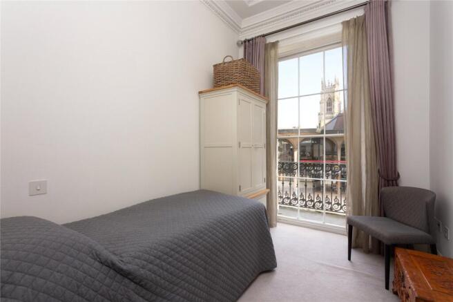 2 bed Apartment for sale Image 11