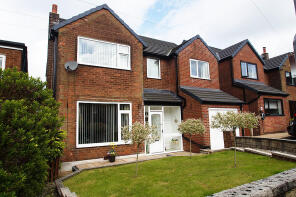 11, Ashlea Grove, Grotton OL4 4LE