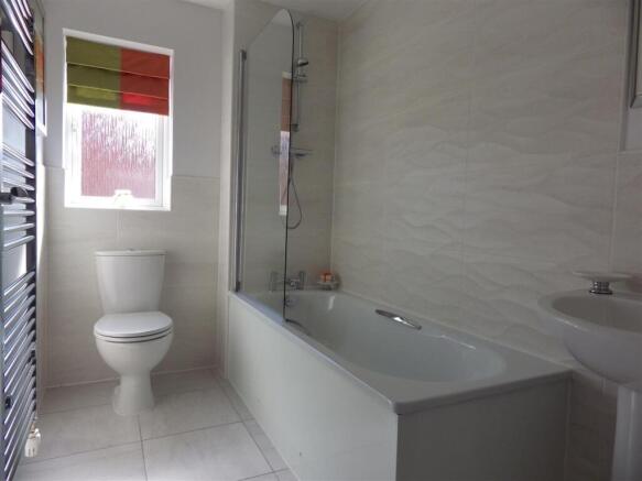bathroom.JPG