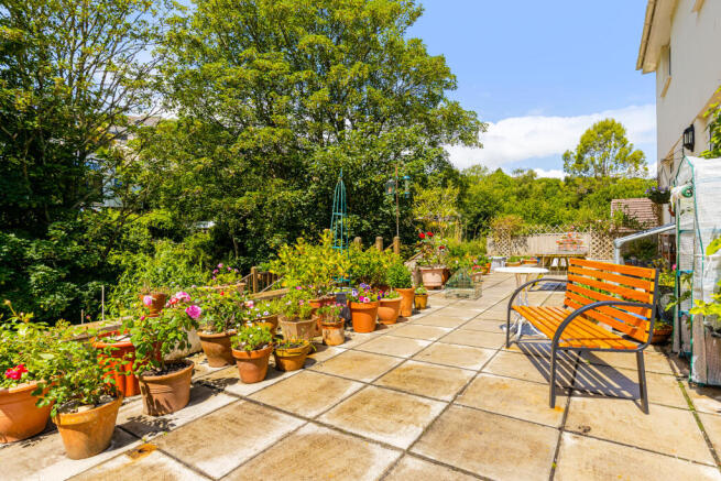 A07 - 76 Wallingford Rd Kingsbridge - 260609