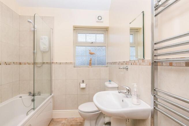 HOLIDAY COTTAGE