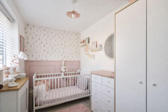 3 bed Semi-Detached for sale Image 10