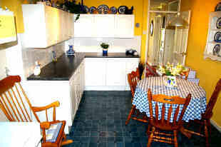 BREAKFAST KITCHEN