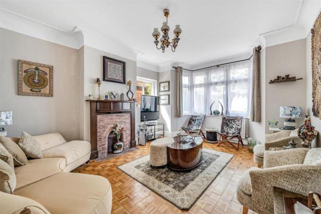 2 Evelyn Grove-3.jpg