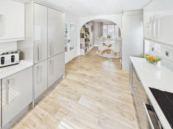 Byfield Close, Oakwood photo 5