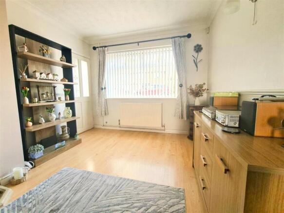Bowater Avenue, Yardley, Birmingham photo 4