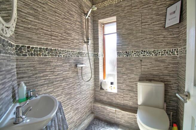 Downstairs shower room