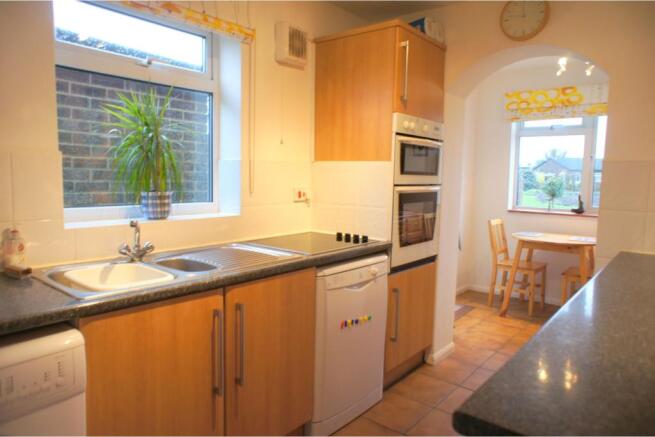 Kitchen / Breakfast