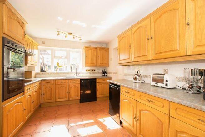 Kitchen/Breakf...