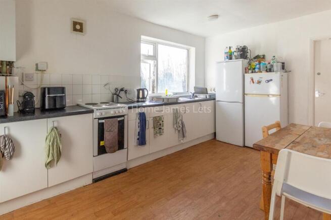17899371 KitchenN(1).jpg