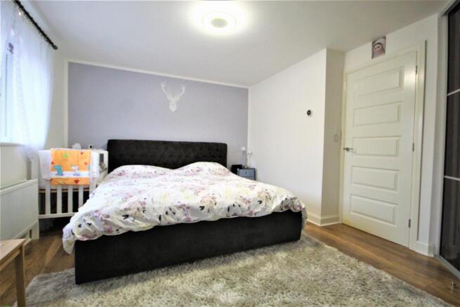 BEDROOM ONE (1).JPG