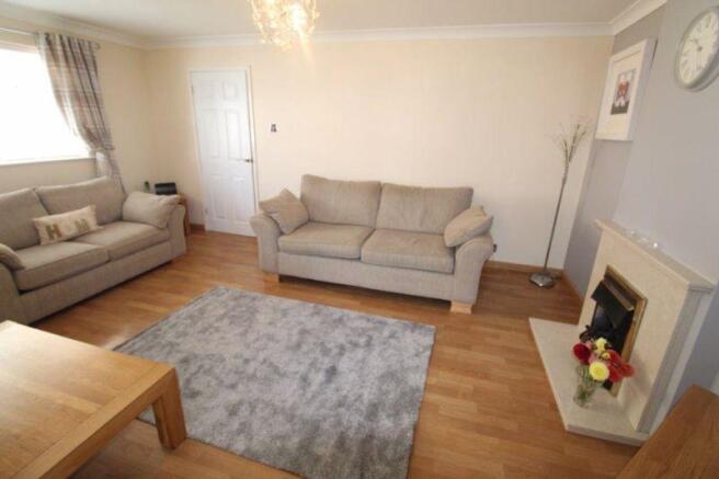 Lounge 2