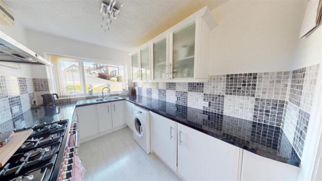 2 bed Semi-Detached for sale Image 4