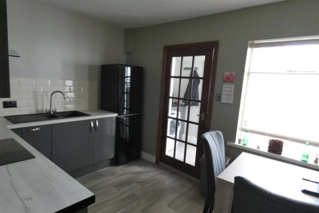 DINING KITCHEN