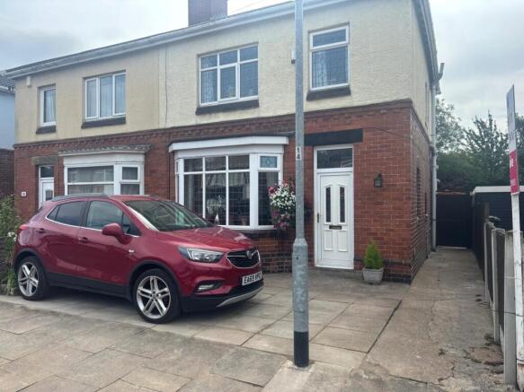 3 bed Semi-Detached for sale in rotherham