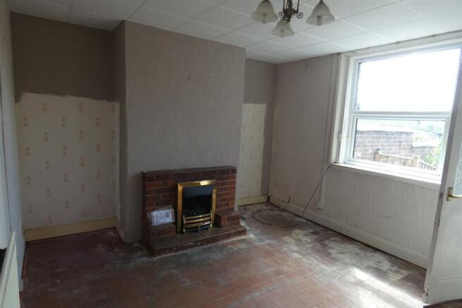 SITTING ROOM